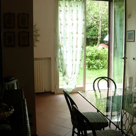 Giardino Apartment Modena